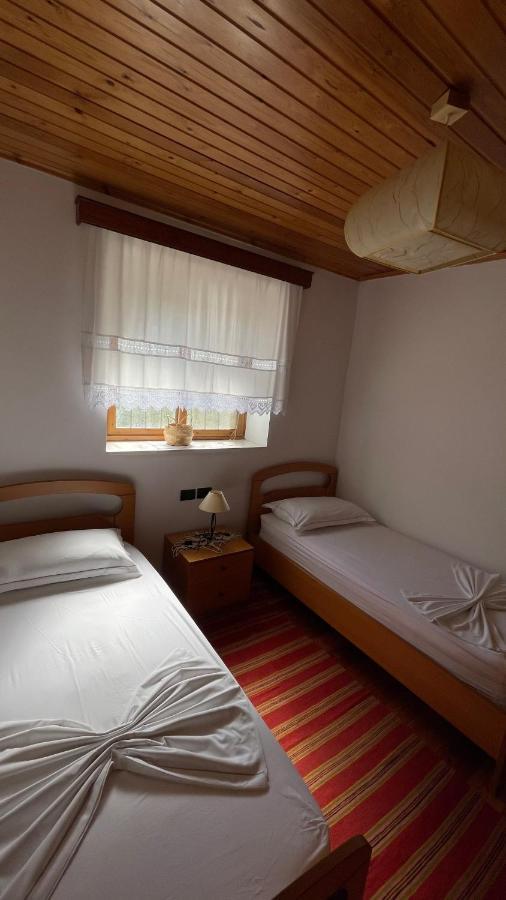 Ana Rest House Hostel Berat Dış mekan fotoğraf