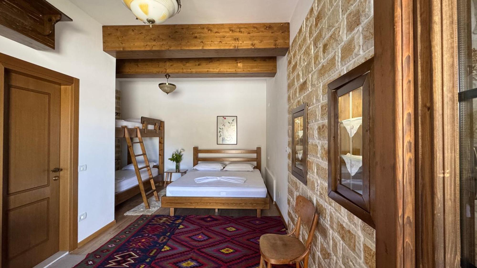 Ana Rest House Hostel Berat Dış mekan fotoğraf