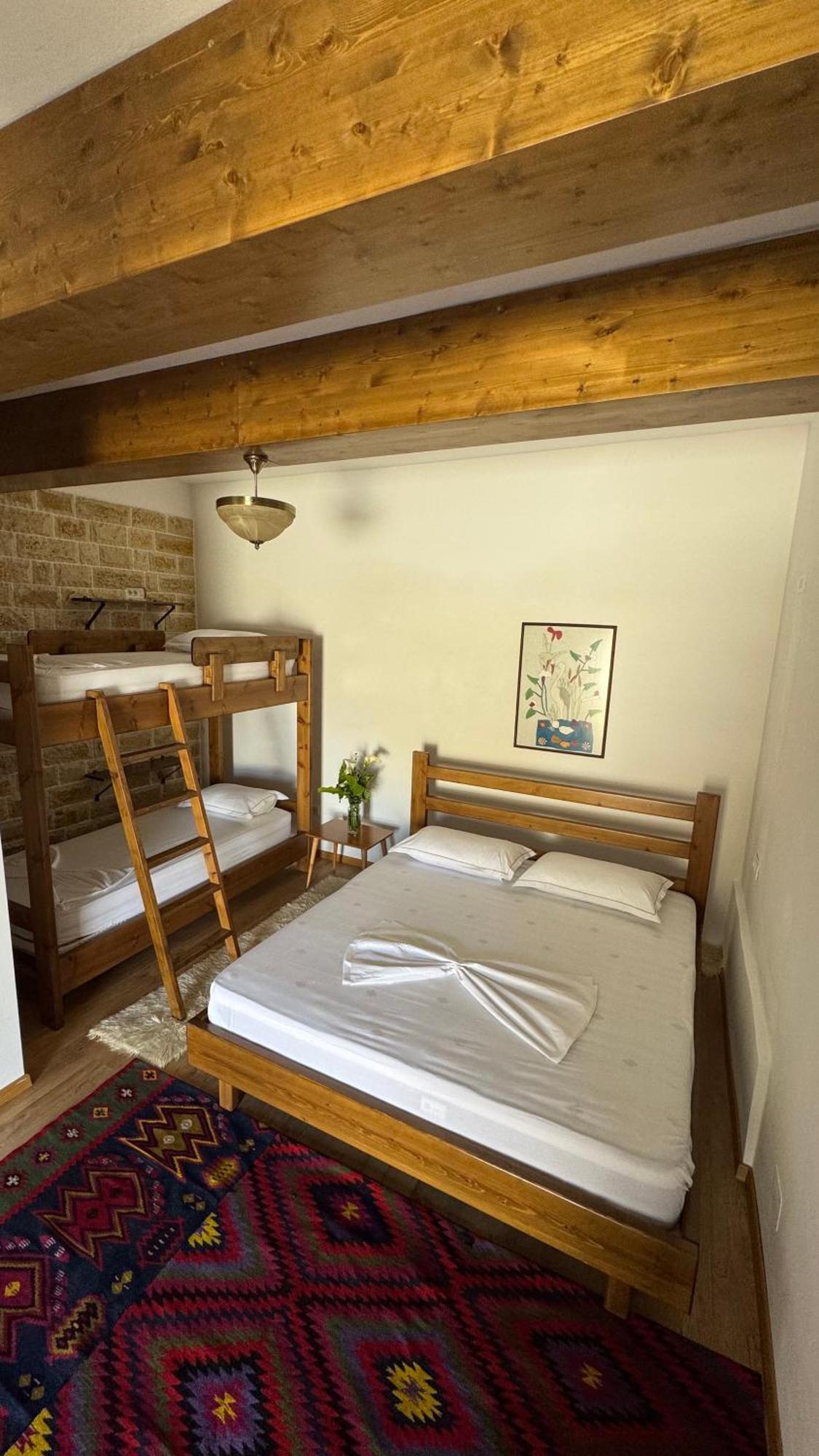 Ana Rest House Hostel Berat Dış mekan fotoğraf