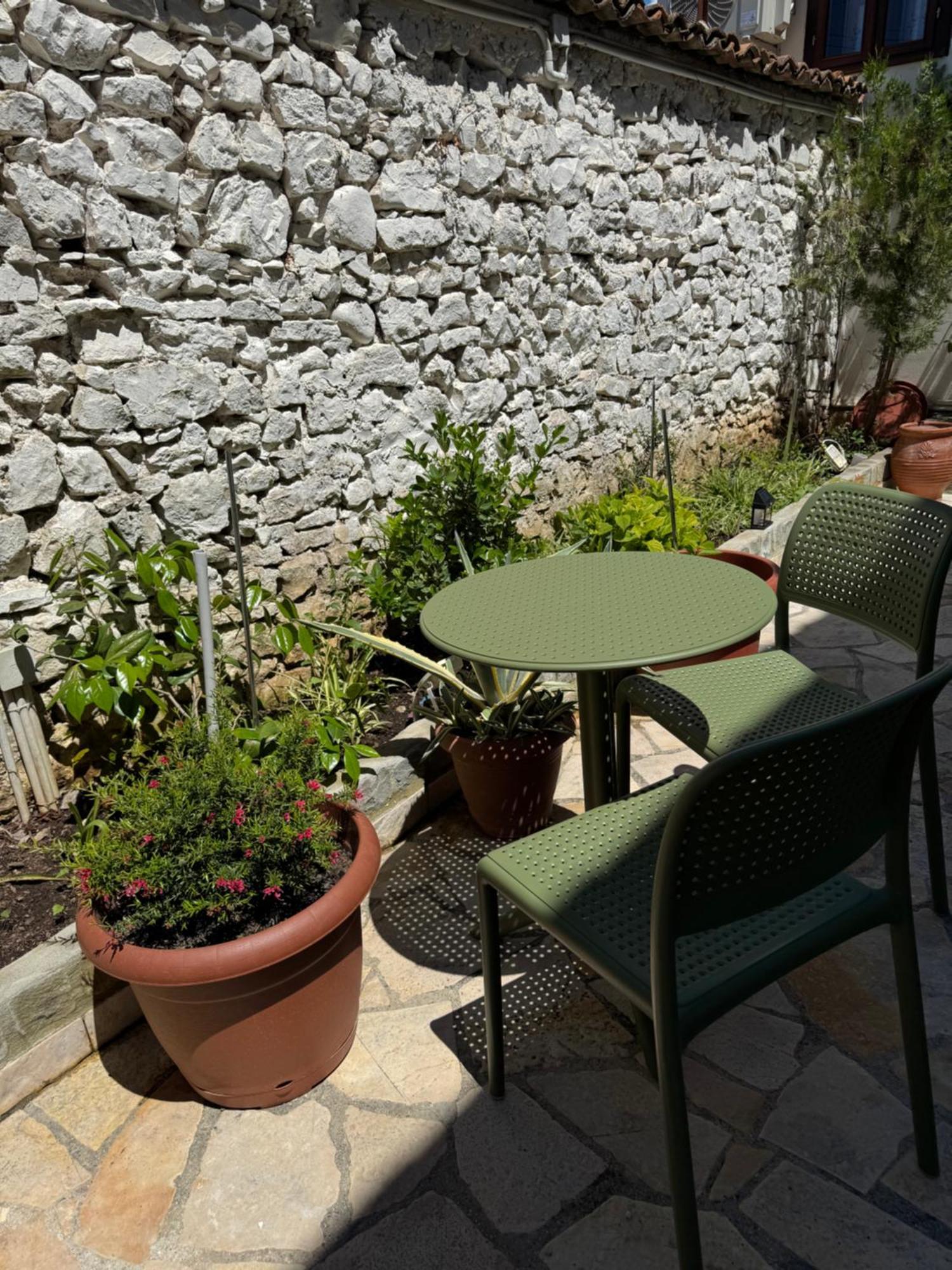 Ana Rest House Hostel Berat Dış mekan fotoğraf
